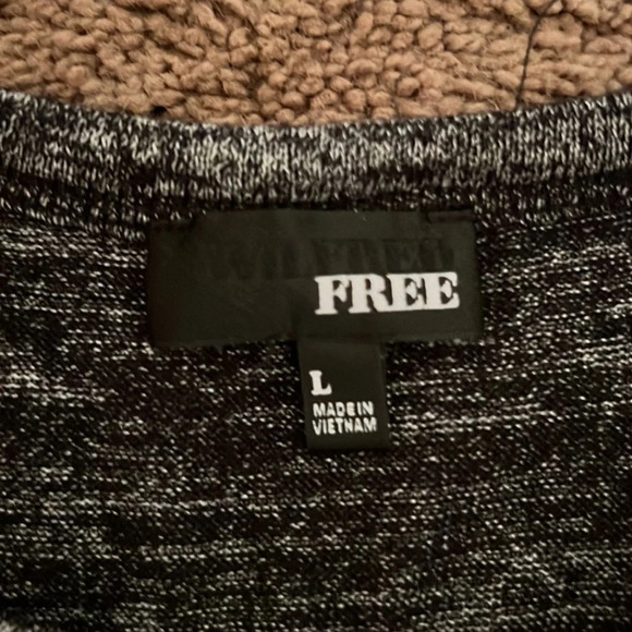 Wilfred Free Stretchy dress L  EUC - Picture 6 of 6